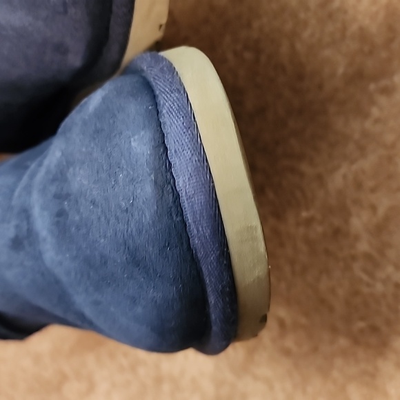 UGG Classic Tall Boots - Picture 5 of 15